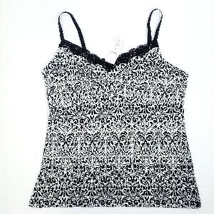 WHITE HOUSE BLACK MARKET Top